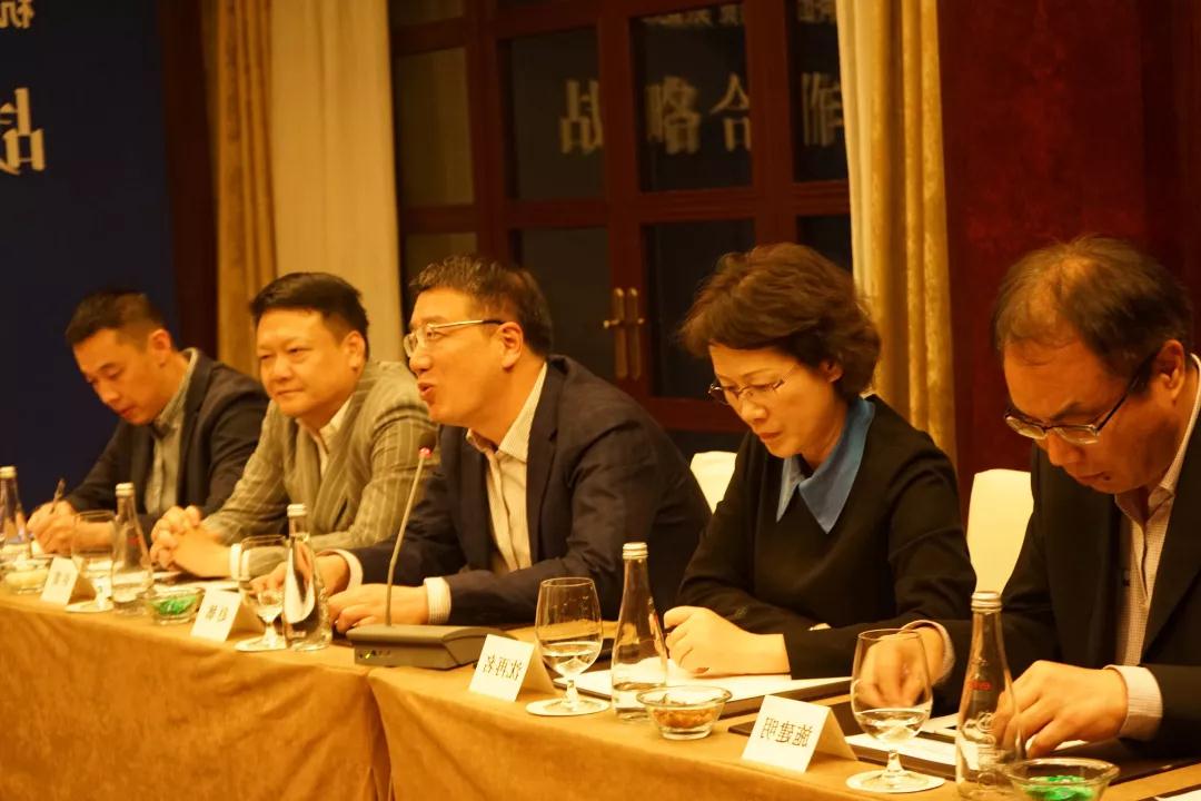 1541070517318455uo7Q.jpg 22222.jpg